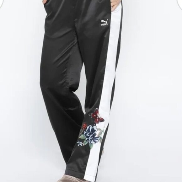 PUMA Women's Premium Archive T7 Pants - Size S - NWT - Picture 2 of 6